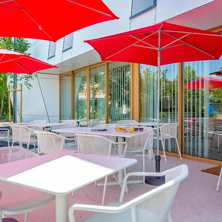 Greet De Provence Hotel